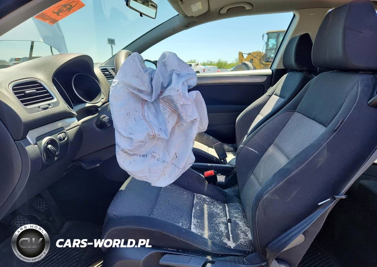 2010 Volkswagen Golf VIN:WVWAB7AJ0AW319945 - 7