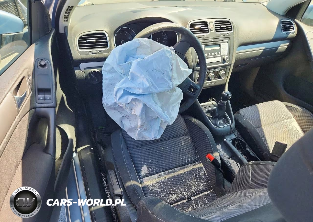 2010 Volkswagen Golf VIN:WVWAB7AJ0AW319945 - 8