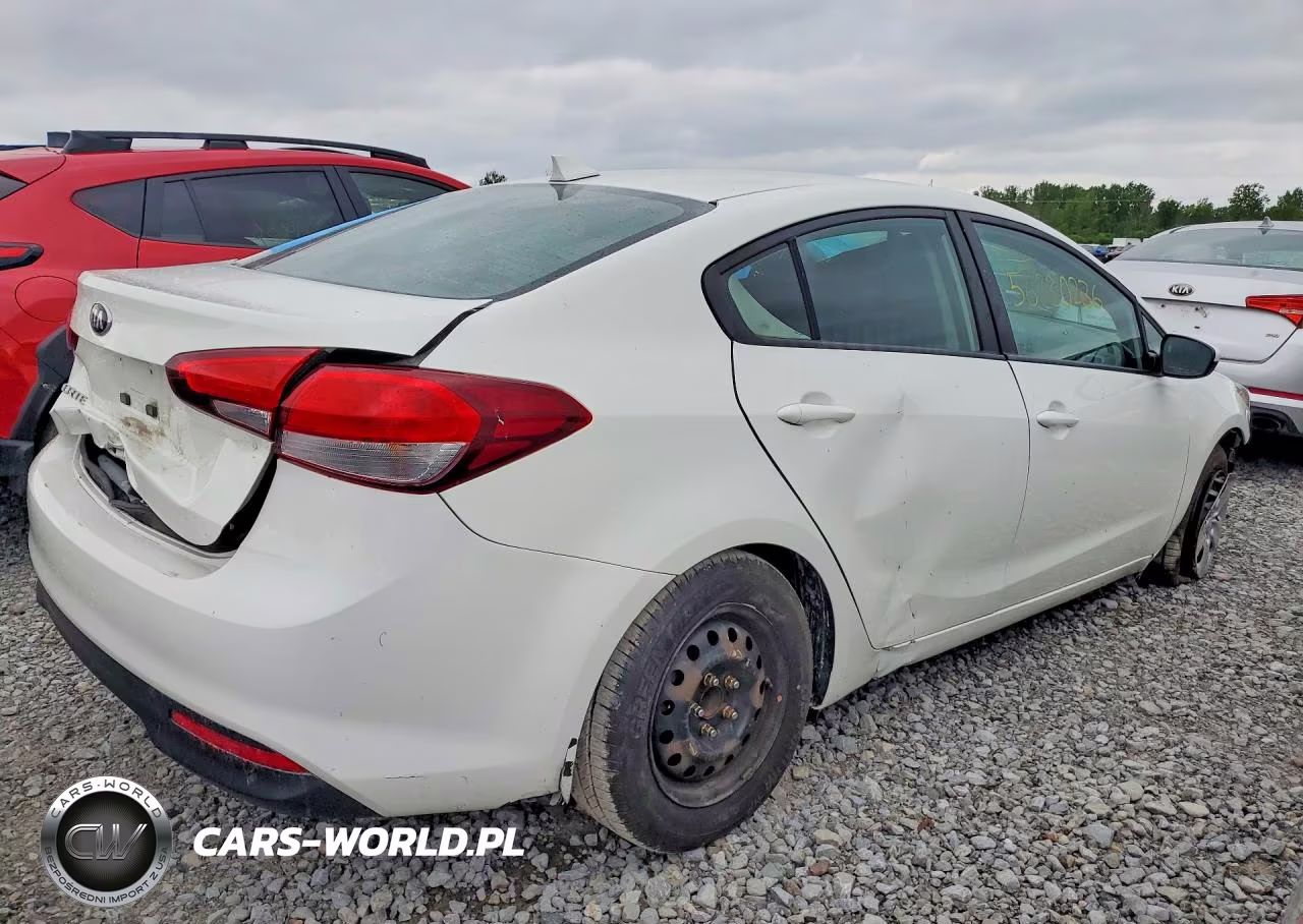 2018 Kia Forte Lx VIN:3KPFK4A74JE222296 - 3