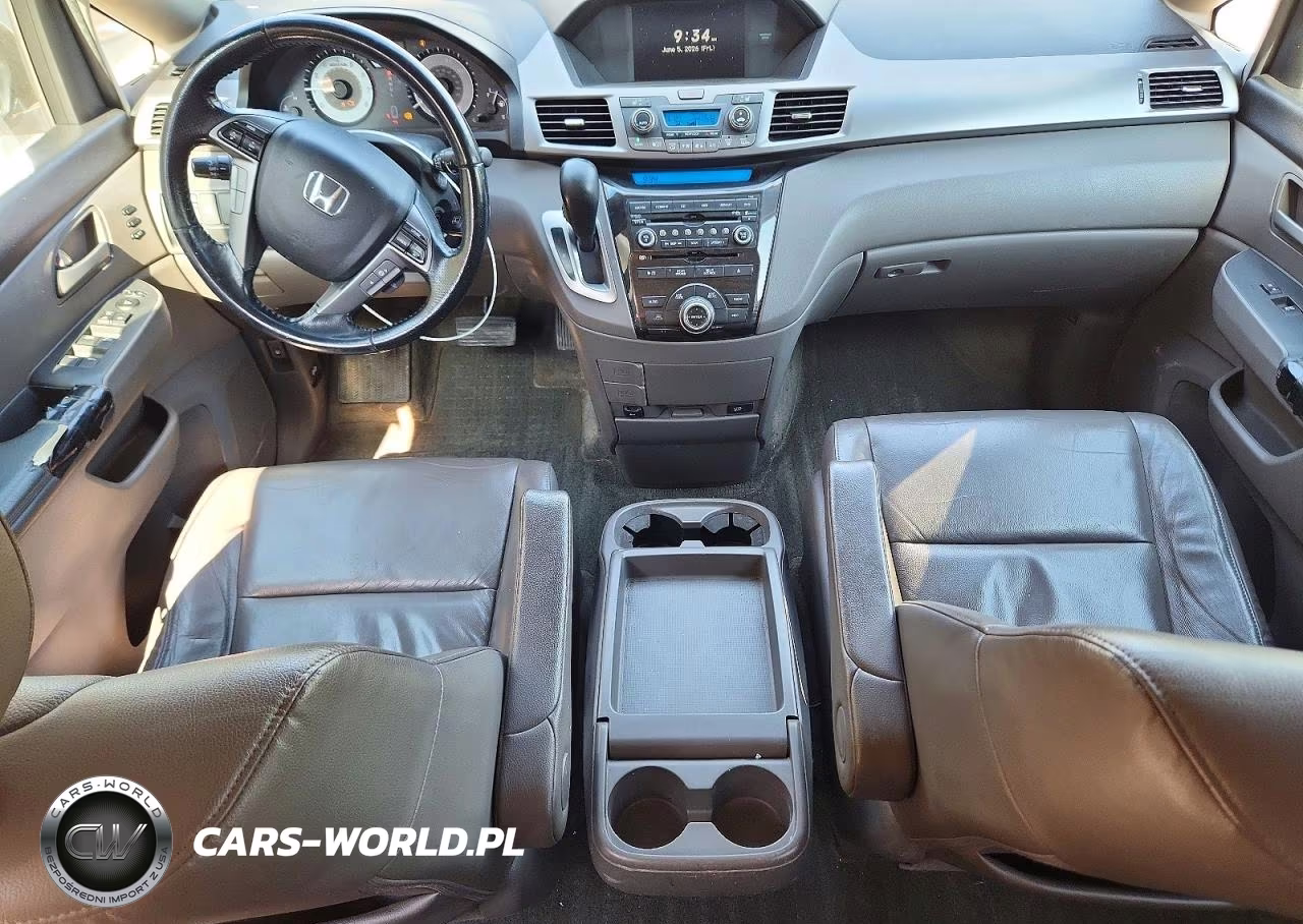 2012 Honda Odyssey Touring VIN:5FNRL5H94CB133350 - 8