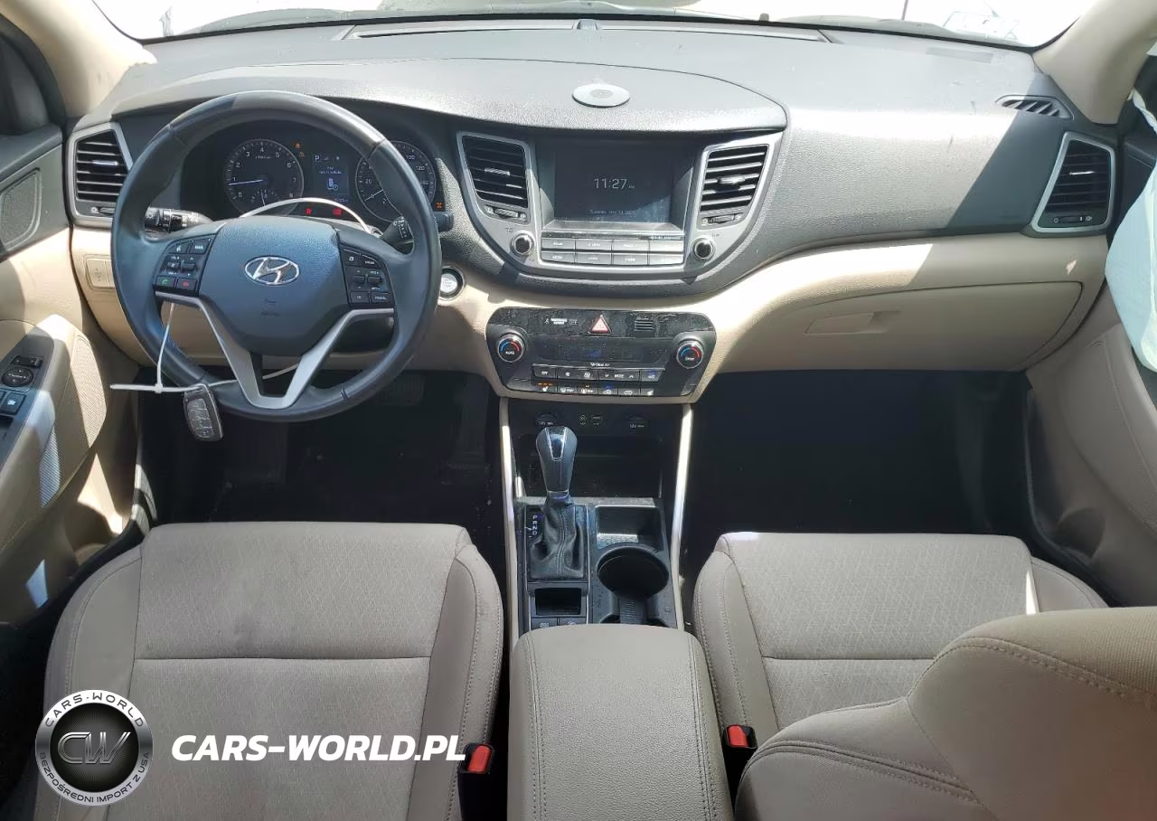 2018 Hyundai Tucson Value VIN:KM8J3CA22JU674508 - 8