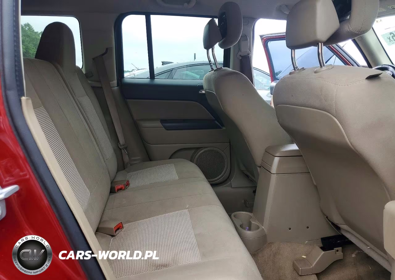 2017 Jeep Patriot Latitude VIN:1C4NJPFA5HD145860 - 10
