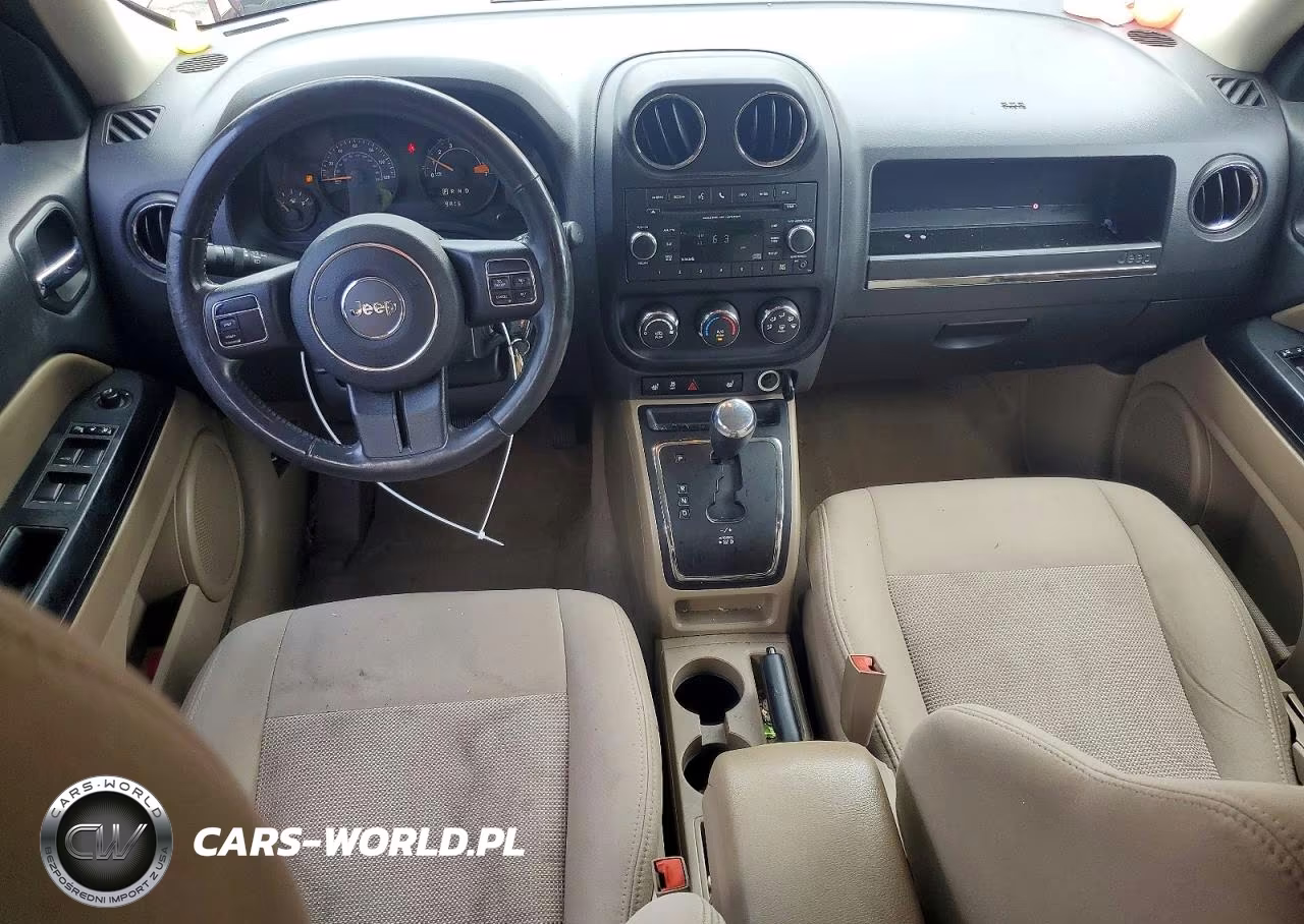 2017 Jeep Patriot Latitude VIN:1C4NJPFA5HD145860 - 8