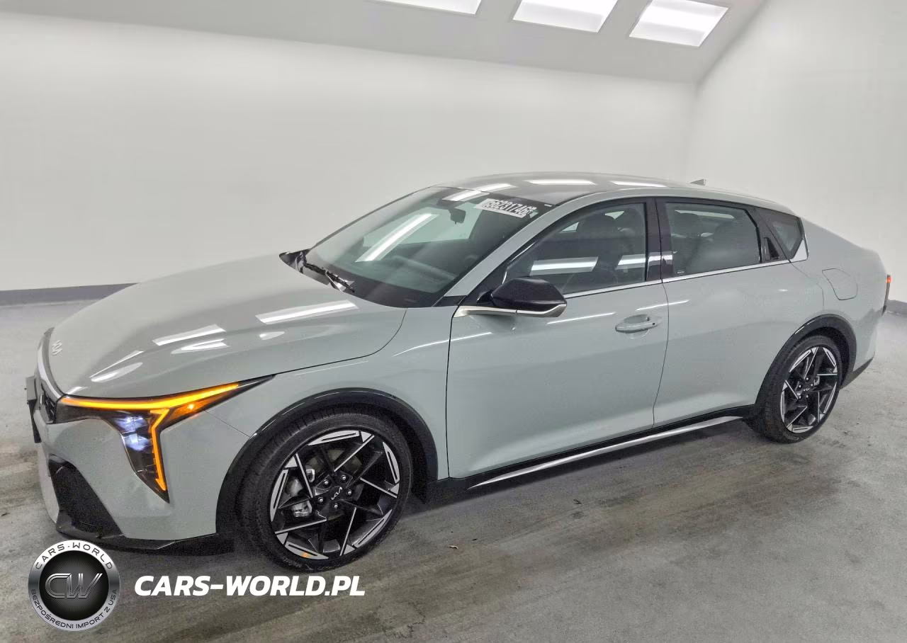 2025 Kia K4 Gt Line – zdjęcie 1 z 13