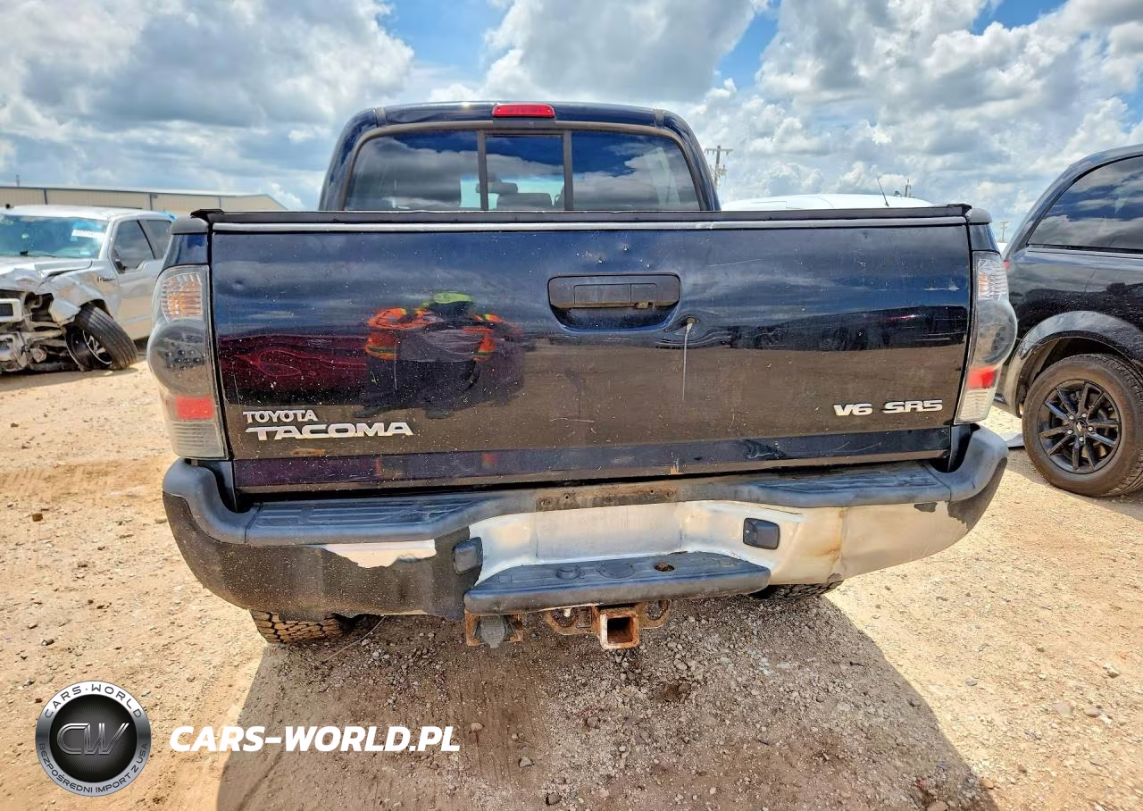 2015 Toyota Tacoma V6 VIN:5TFLU4ENXFX121535 - 6