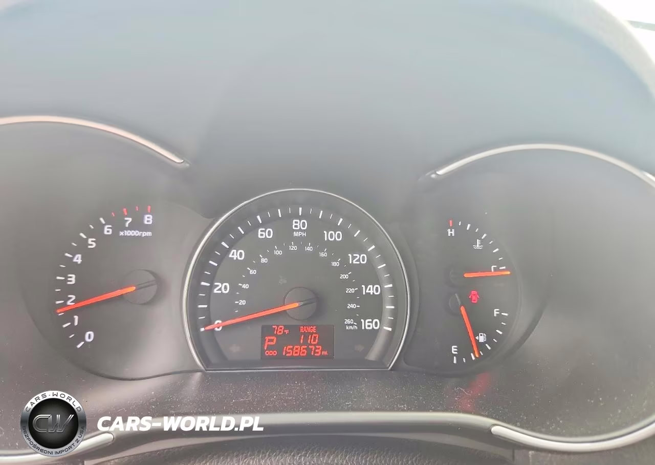 2015 Kia Sorento Lx VIN:5XYKT4A64FG631038 - 9