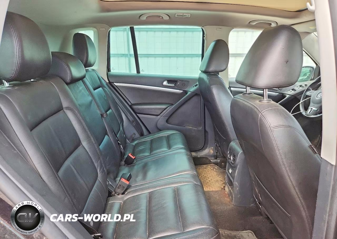 2013 Volkswagen Tiguan VIN:WVGAV3AX3DW571175 - 11