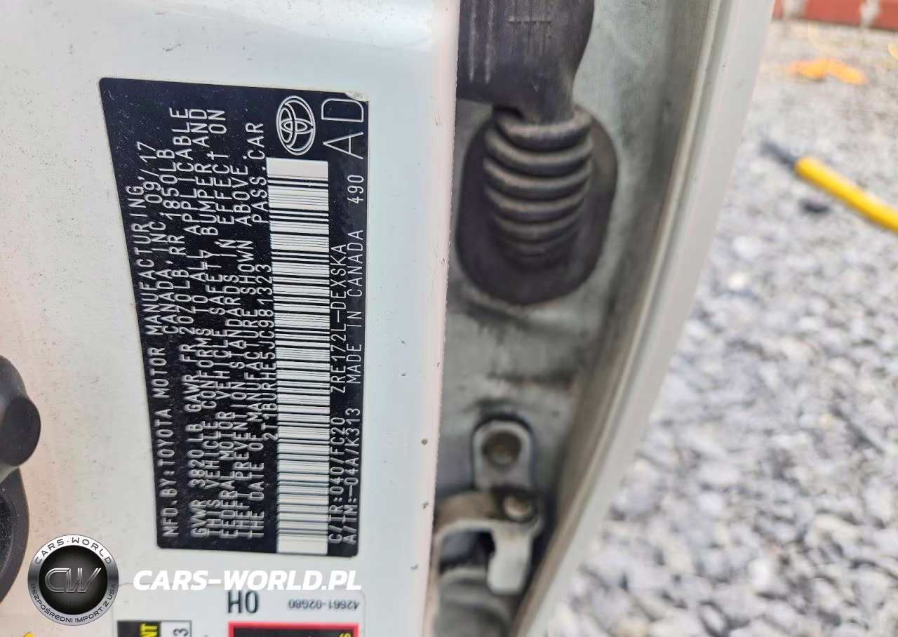 2018 Toyota Corolla Se VIN:2T1BURHE5JC981323 - 12
