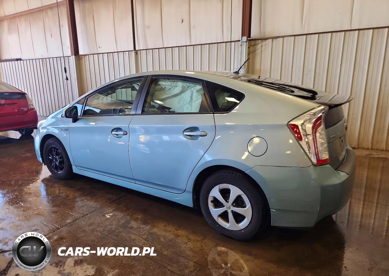 2014 Toyota Prius Two VIN:JTDKN3DU0E1782231 - 2