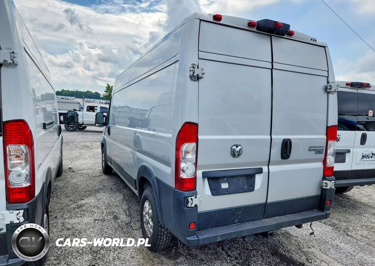 2023 Ram Promaster 2500 Delivery Van VIN:3C6LRVDG8PE551941 - 2