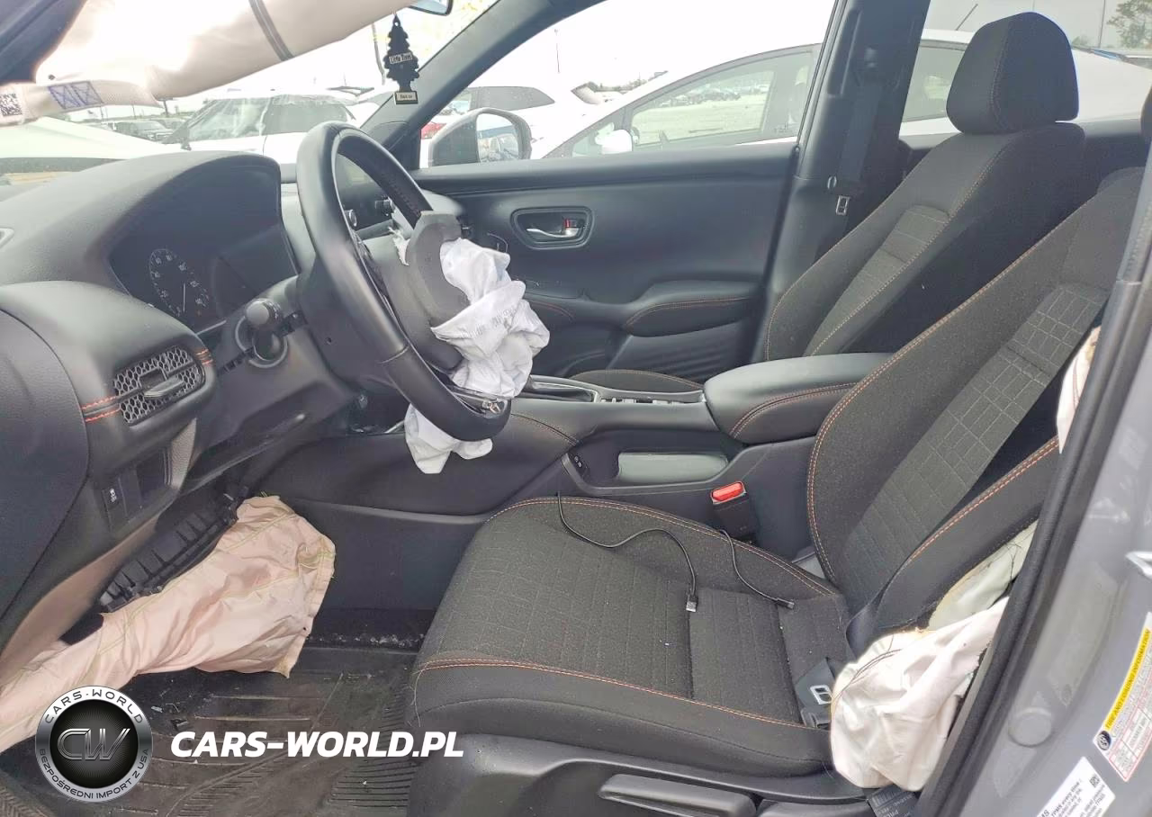 2025 Honda Hr-V Sport VIN:3CZRZ1H56SM733098 - 7