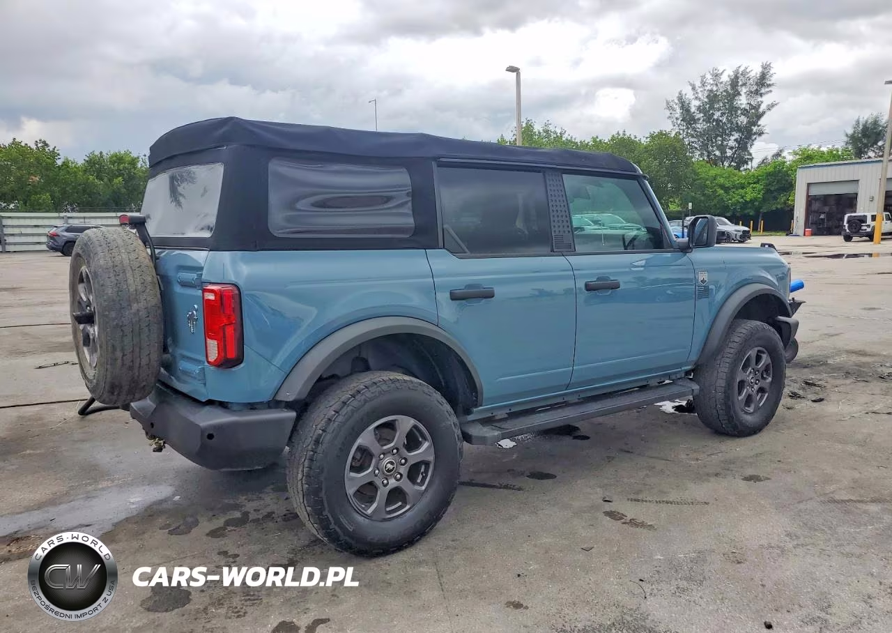 2021 Ford Bronco Base VIN:1FMDE5BH4MLB02355 - 3