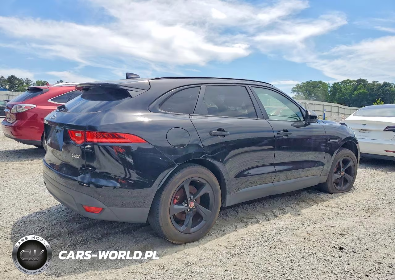2017 Jaguar F-Pace Premium VIN:SADCJ2BN3HA097218 - 3
