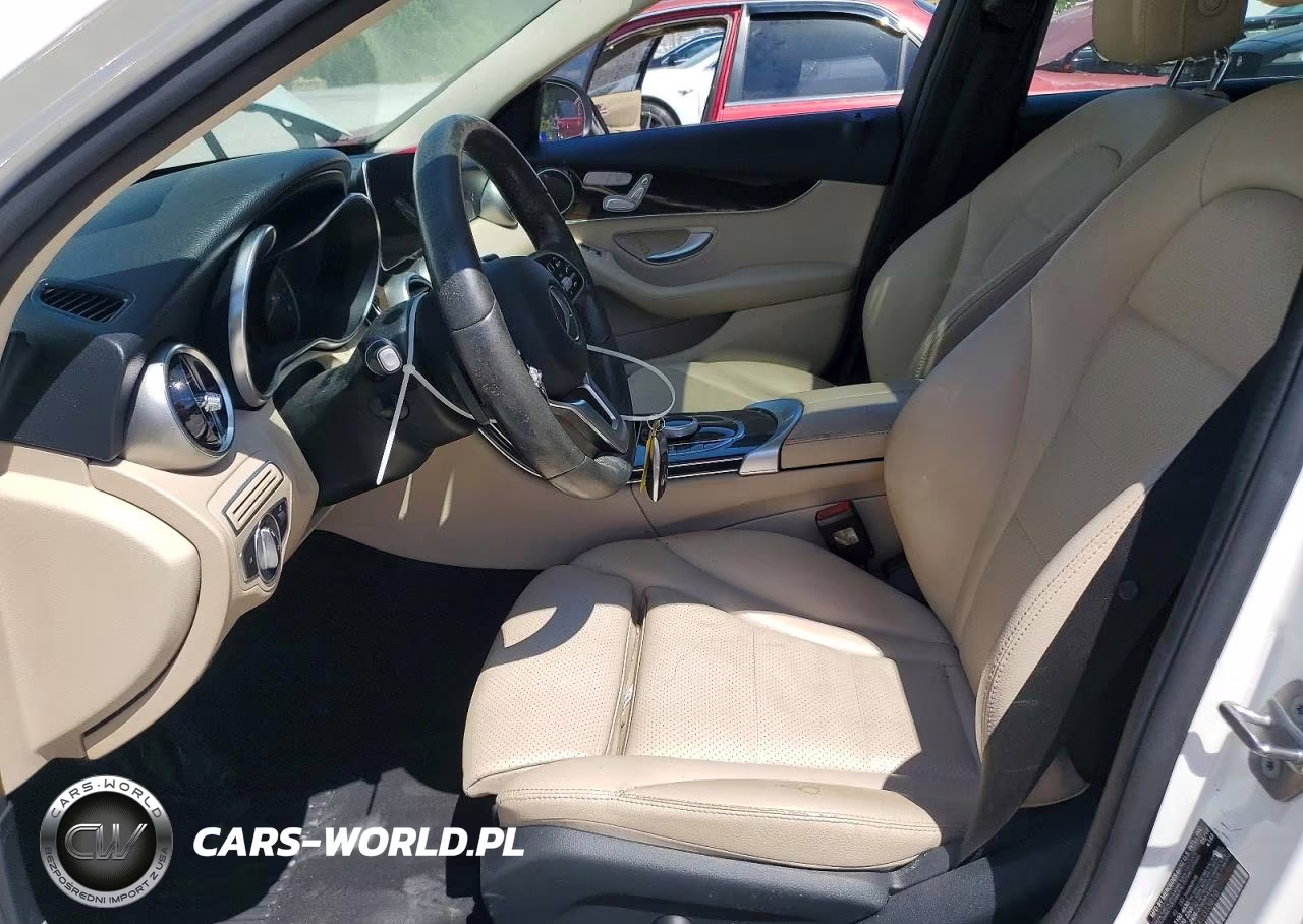 2019 Mercedes-Benz C 300 VIN:55SWF8DB1KU313810 - 7