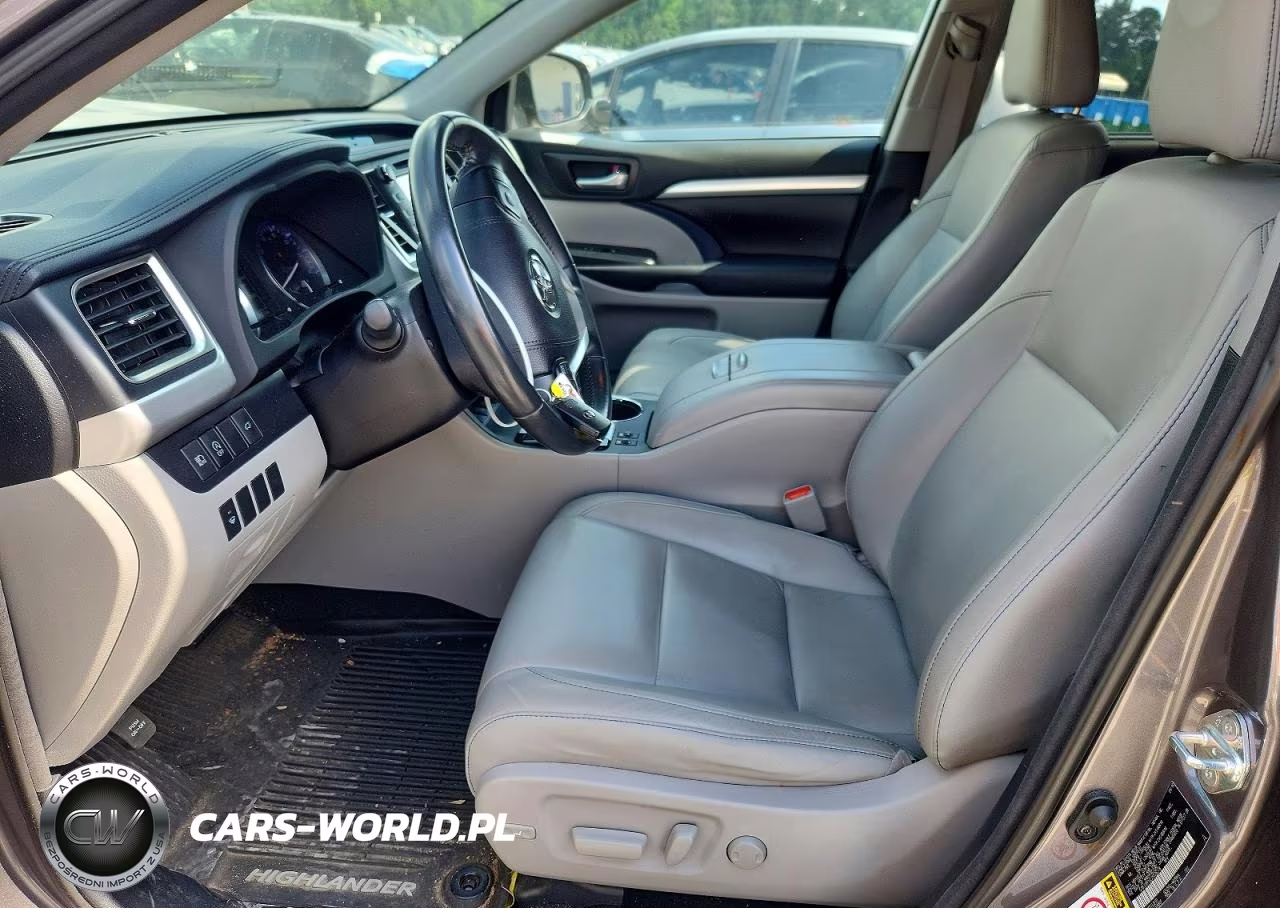 2018 Toyota Highlander Xle VIN:5TDJZRFH2JS536278 - 7
