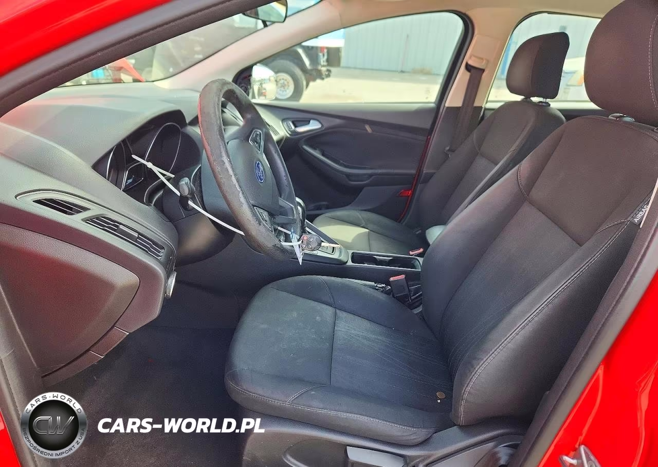 2016 Ford Focus Se VIN:1FADP3K23GL276698 - 7
