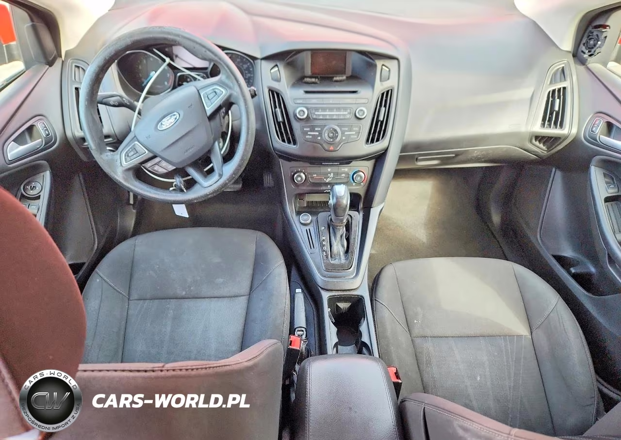2016 Ford Focus Se VIN:1FADP3K23GL276698 - 8