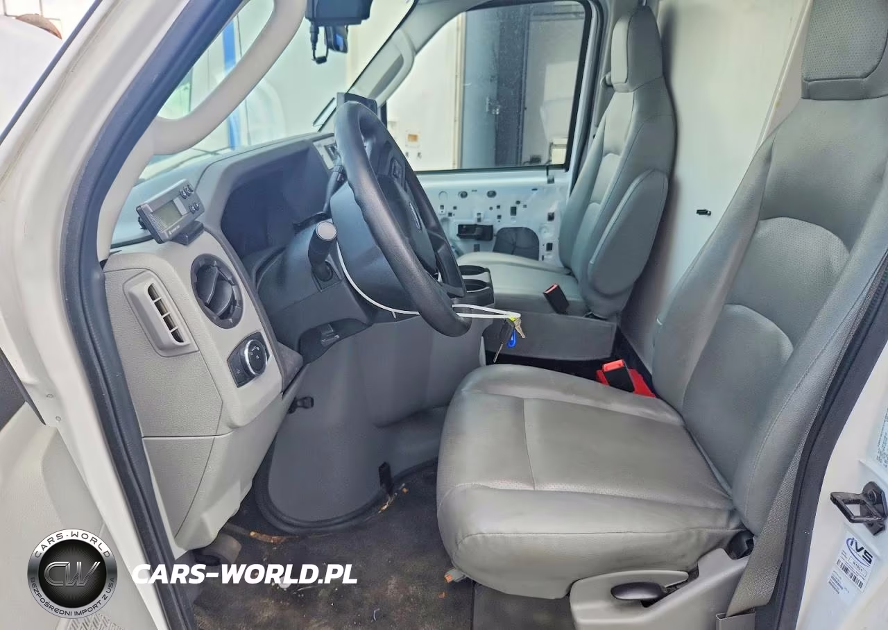 2023 Ford Econoline E350 Super Duty Cutaway Van VIN:1FDWE3FK4PDD24976 - 7