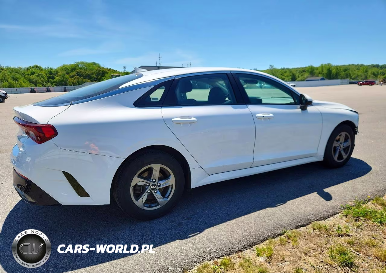 2023 Kia K5 Lxs VIN:5XXG14J26PG220173 - 3