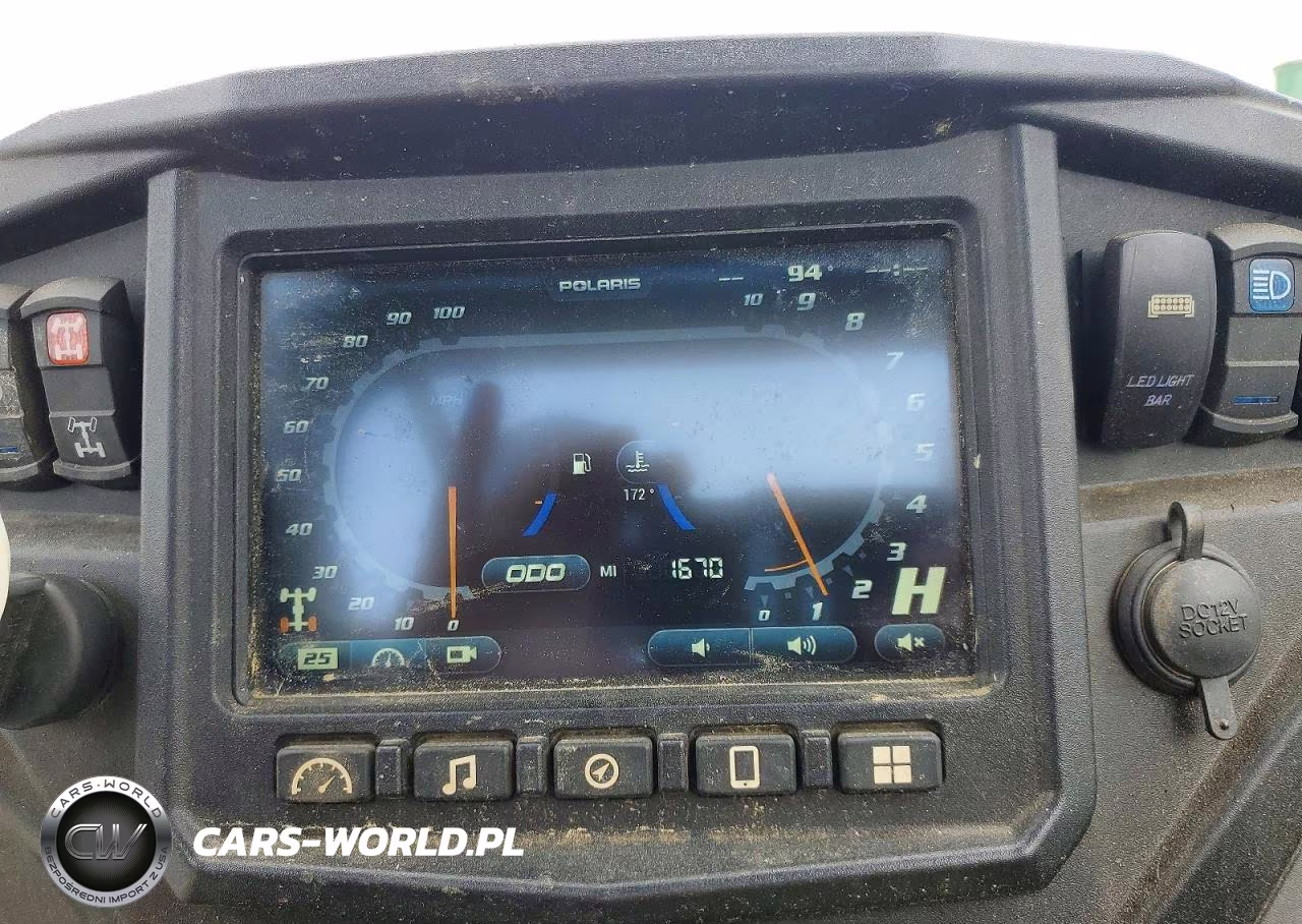 2017 Polaris Rzr Utility Vehicle VIN:3NSVDK994HF801078 - 8