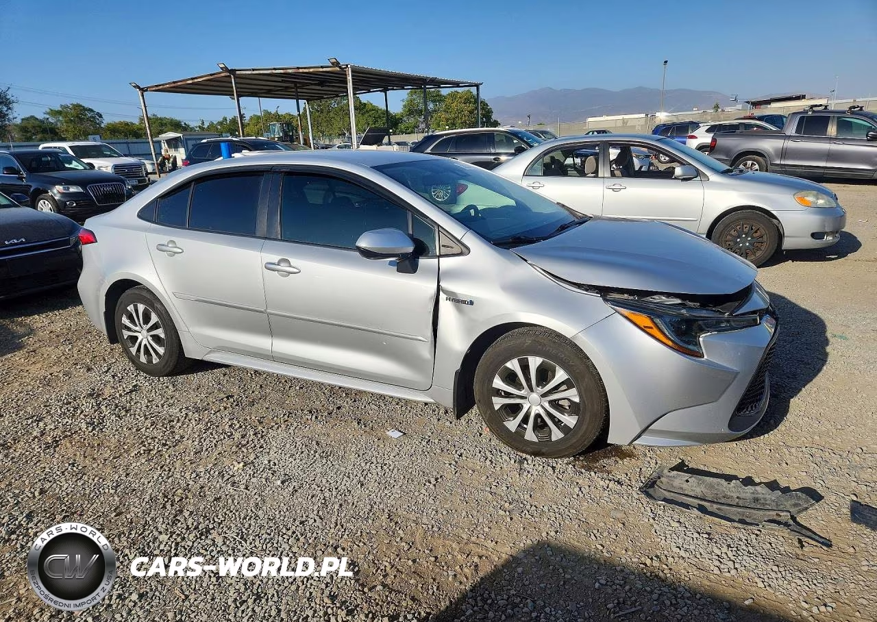 2020 Toyota Corolla Le VIN:JTDEBRBE0LJ024696 - 4