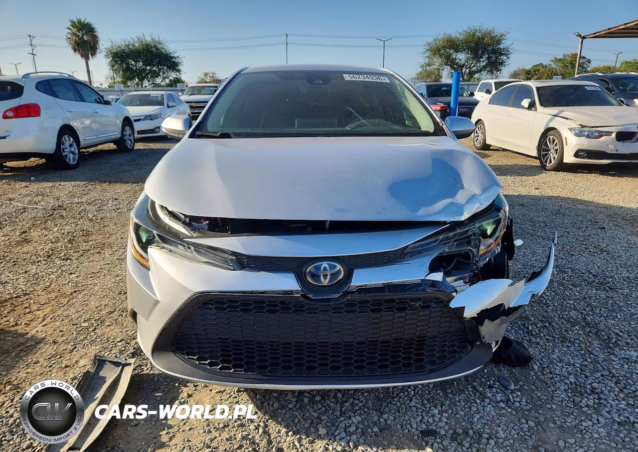 2020 Toyota Corolla Le VIN:JTDEBRBE0LJ024696 - 5