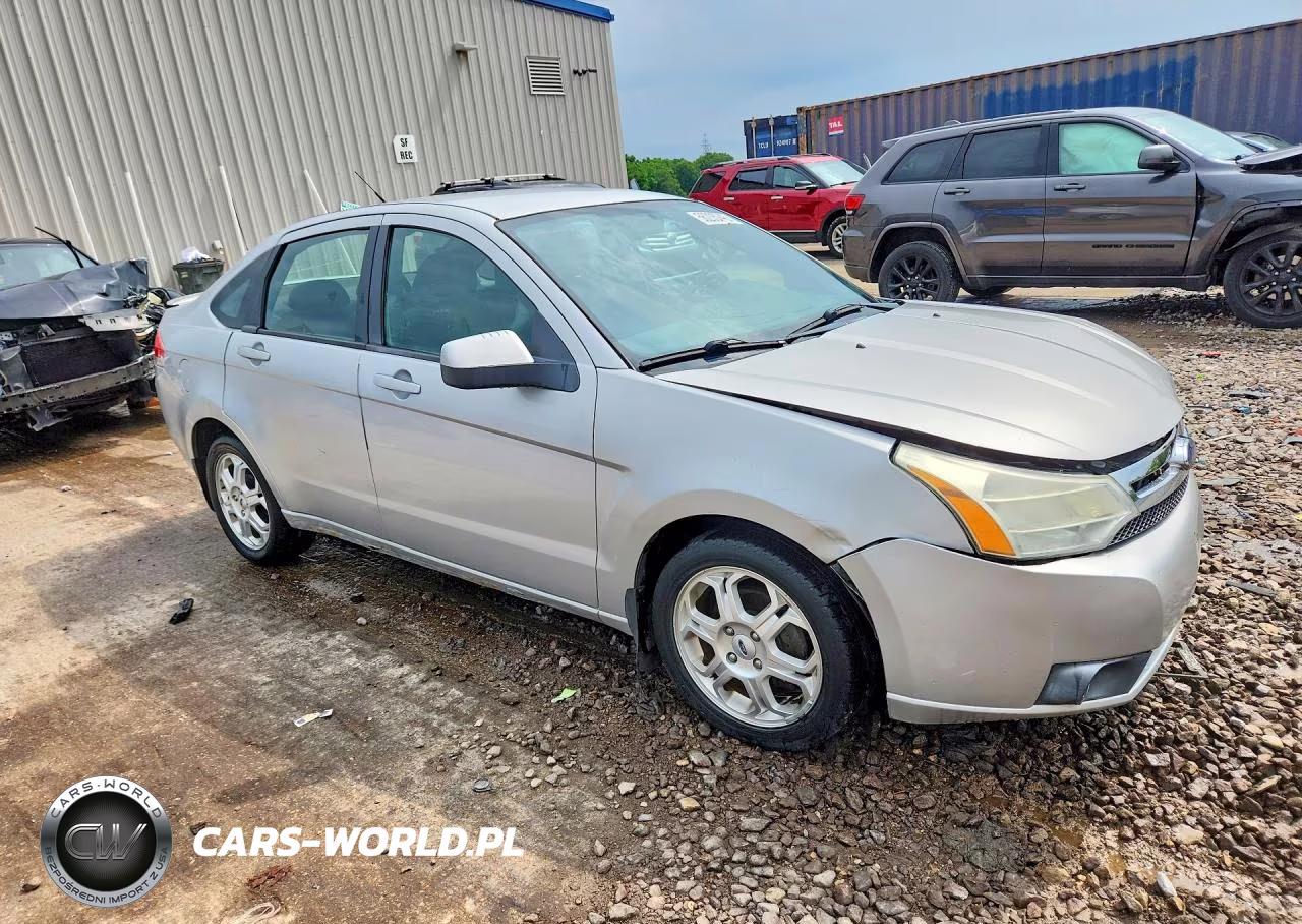 2009 Ford Focus Ses VIN:1FAHP36NX9W260148 - 4