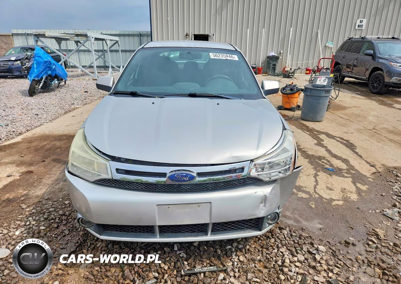 2009 Ford Focus Ses VIN:1FAHP36NX9W260148 - 5