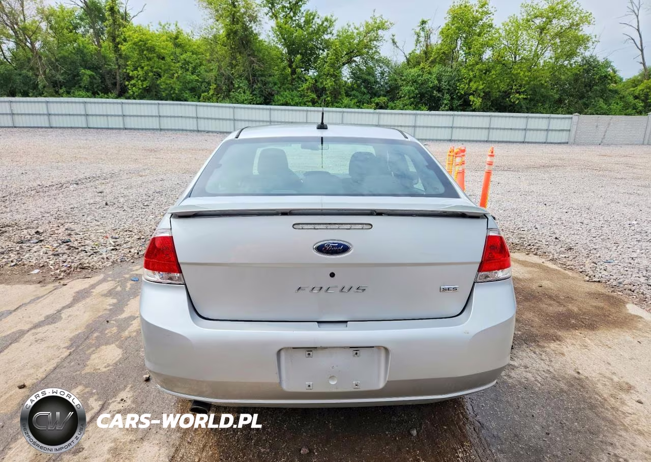 2009 Ford Focus Ses VIN:1FAHP36NX9W260148 - 6