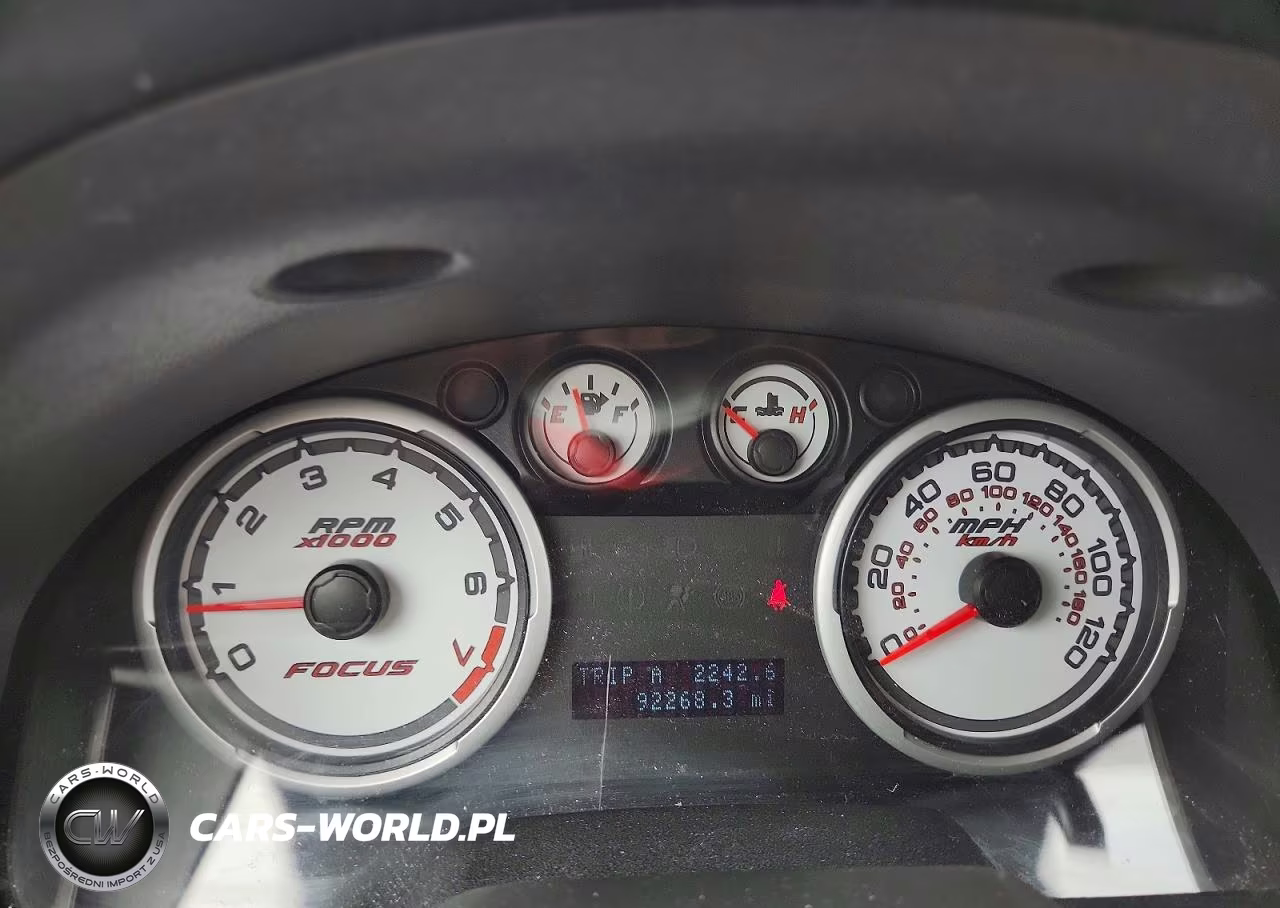 2009 Ford Focus Ses VIN:1FAHP36NX9W260148 - 9