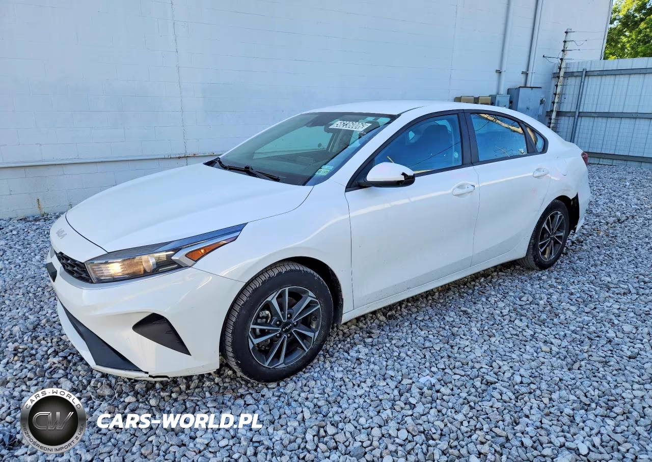 2024 Kia Forte Lxs VIN:3KPF24AD1RE757958 - 1