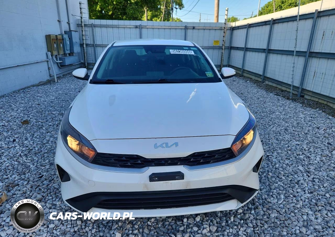 2024 Kia Forte Lxs VIN:3KPF24AD1RE757958 - 5