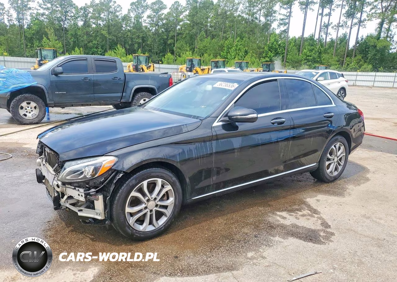 2015 Mercedes-Benz C 300 4Matic – zdjęcie 1 z 12