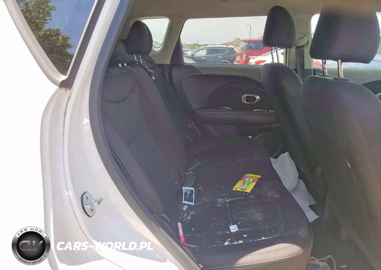 2019 Kia Soul Base VIN:KNDJN2A28K7688907 - 10
