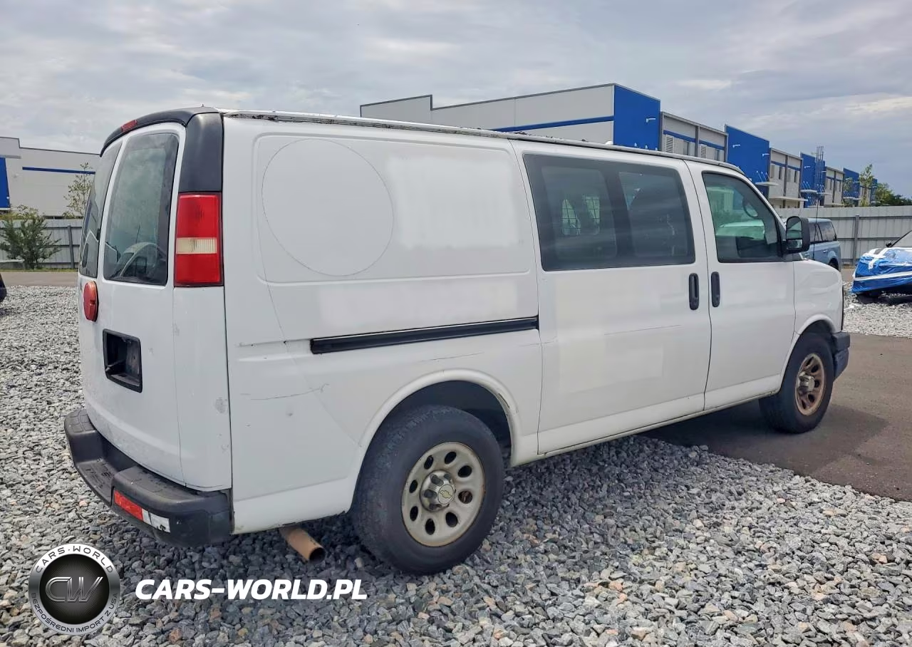 2013 Chevrolet Express G1500 VIN:1GCSGAFX9D1180447 - 3