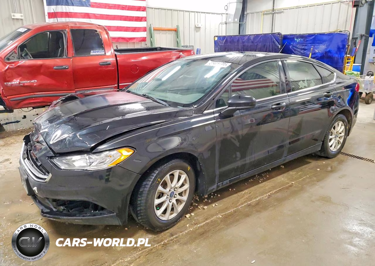 2018 Ford Fusion S – zdjęcie 1 z 12