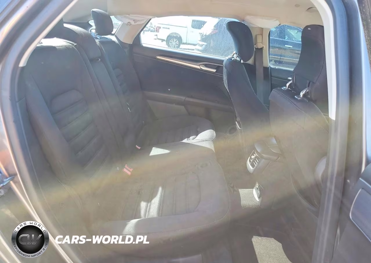 2013 Ford Fusion Se Hybrid VIN:3FA6P0LU5DR338896 - 10