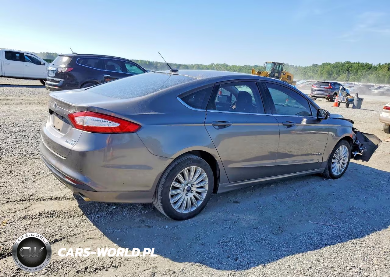 2013 Ford Fusion Se Hybrid VIN:3FA6P0LU5DR338896 - 3