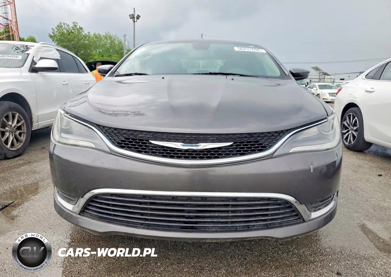 2016 Chrysler 200 Limited VIN:1C3CCCAB4GN122125 - 5