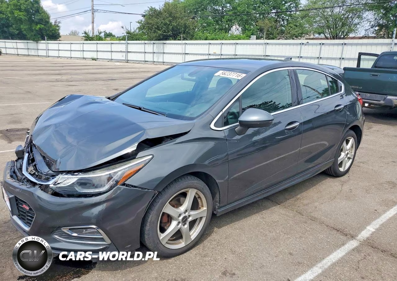 2018 Chevrolet Cruze Premier – zdjęcie 1 z 12