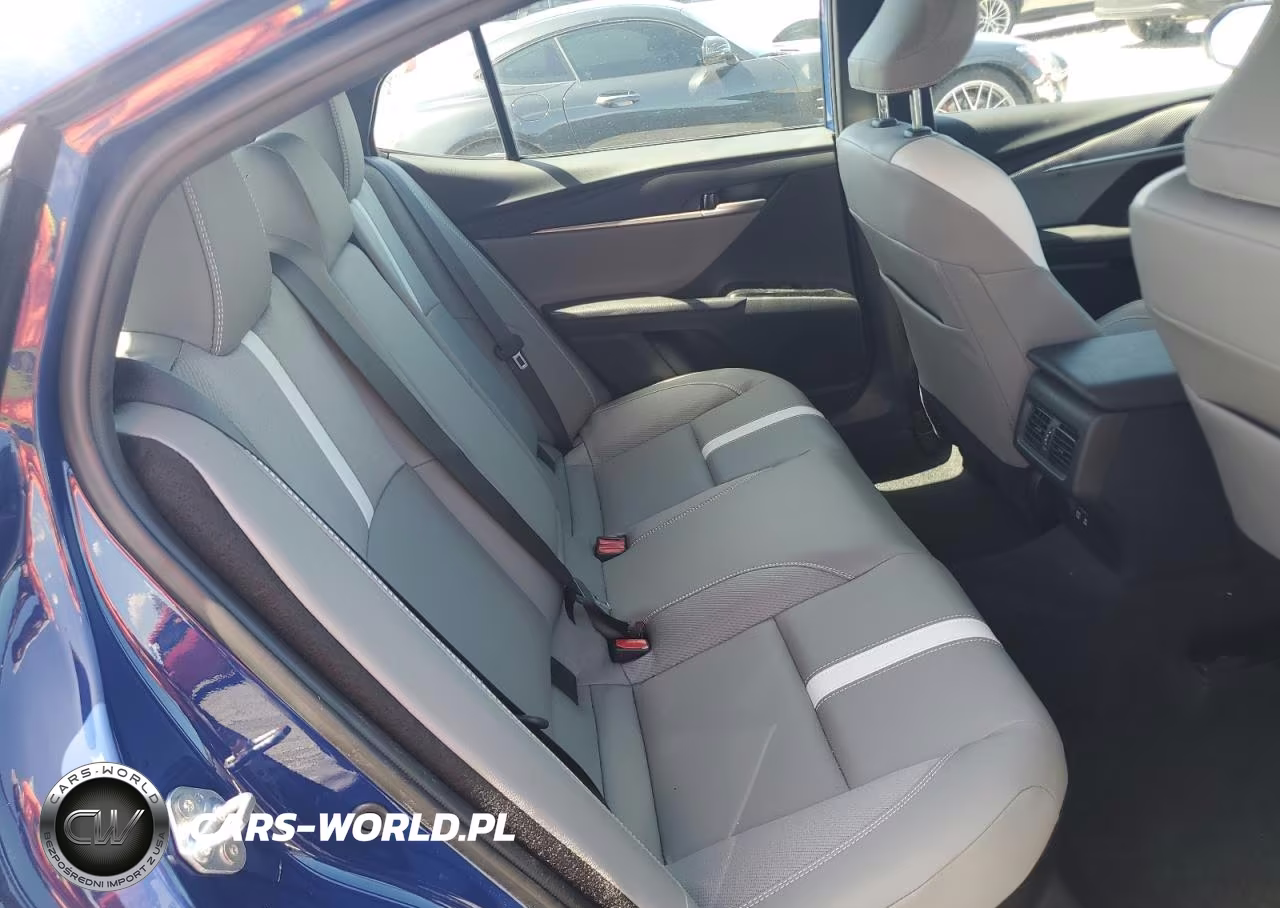 2026 Toyota Camry VIN:4T1DAACK2TU222534 - 10
