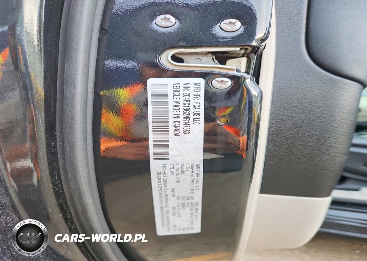 2022 Chrysler Pacifica Touring L VIN:2C4RC1BG2NR147383 - 13