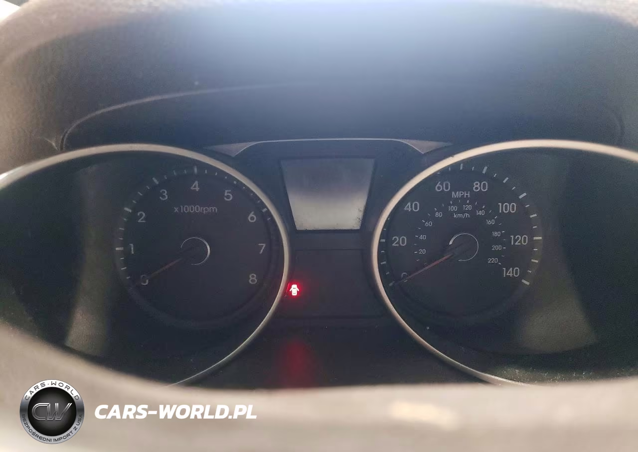 2012 Hyundai Tucson Gls VIN:KM8JU3AC9CU422621 - 9