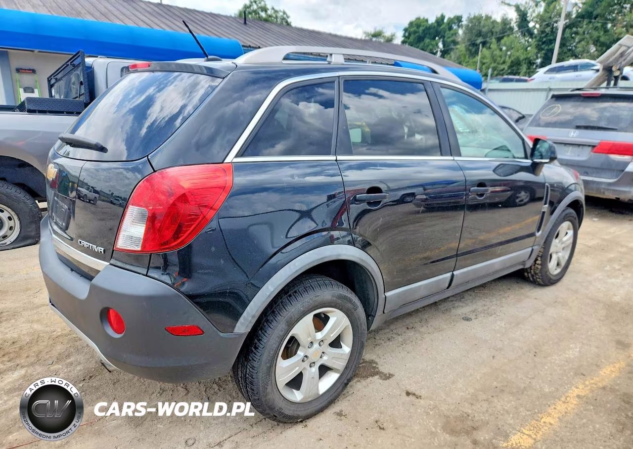 2013 Chevrolet Captiva Ls VIN:3GNAL2EK9DS609515 - 3