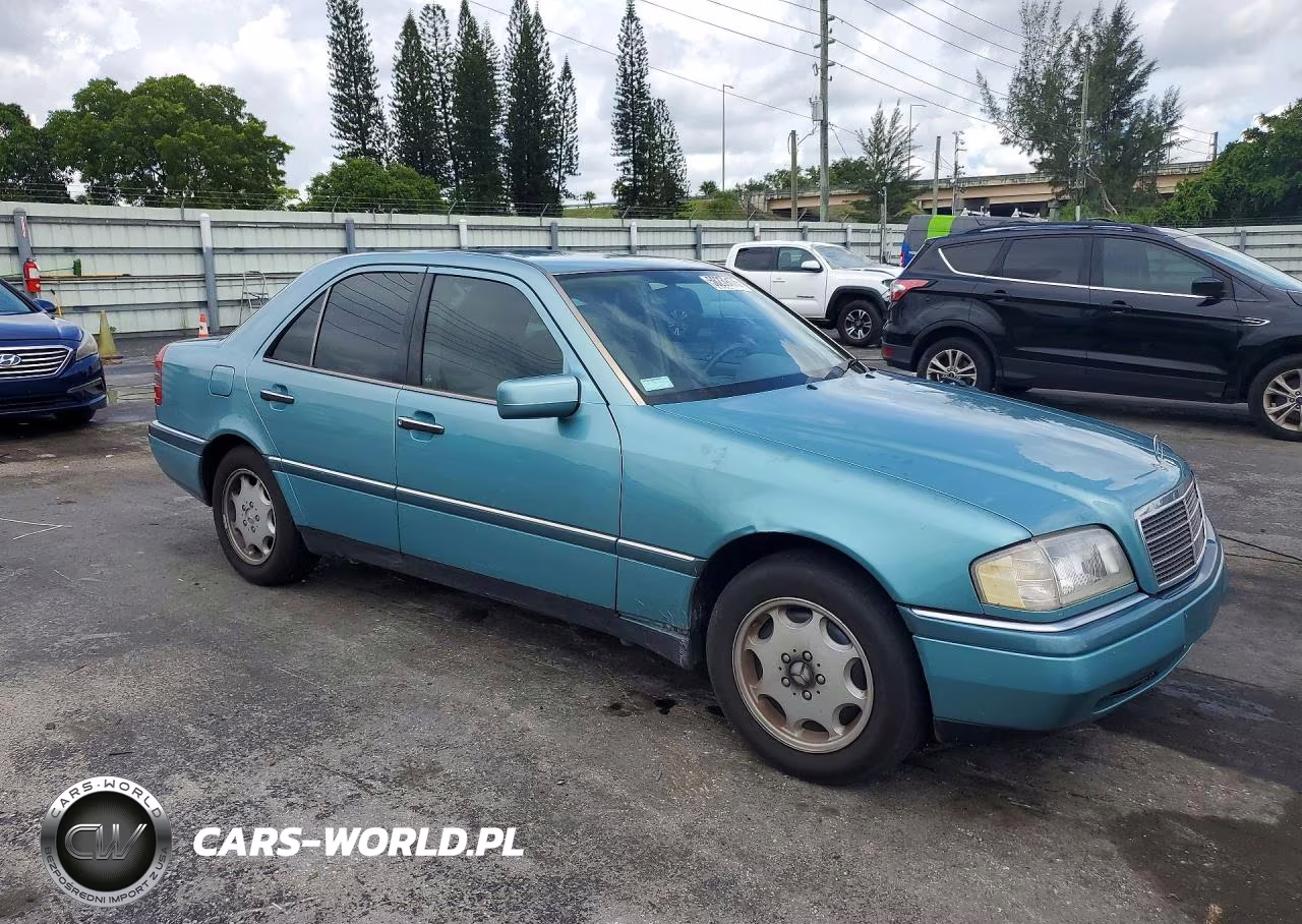 1994 Mercedes-Benz C 220 VIN:WDBHA22E6RF071975 - 4