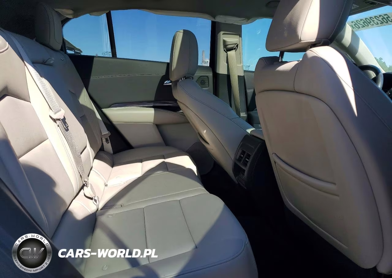 2019 Cadillac Xt4 Luxury VIN:1GYFZBR43KF156464 - 10