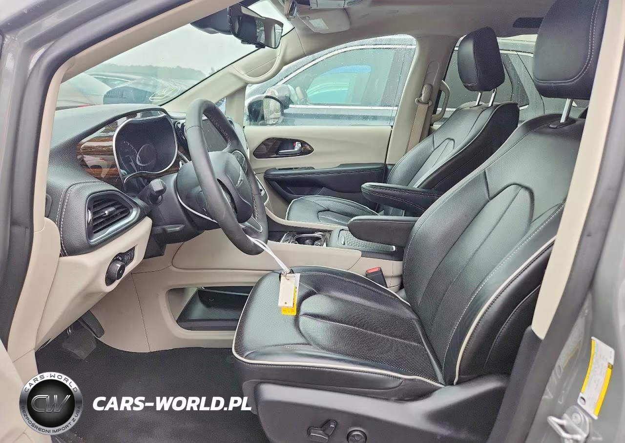 2023 Chrysler Pacifica Limited VIN:2C4RC1GGXPR517863 - 7