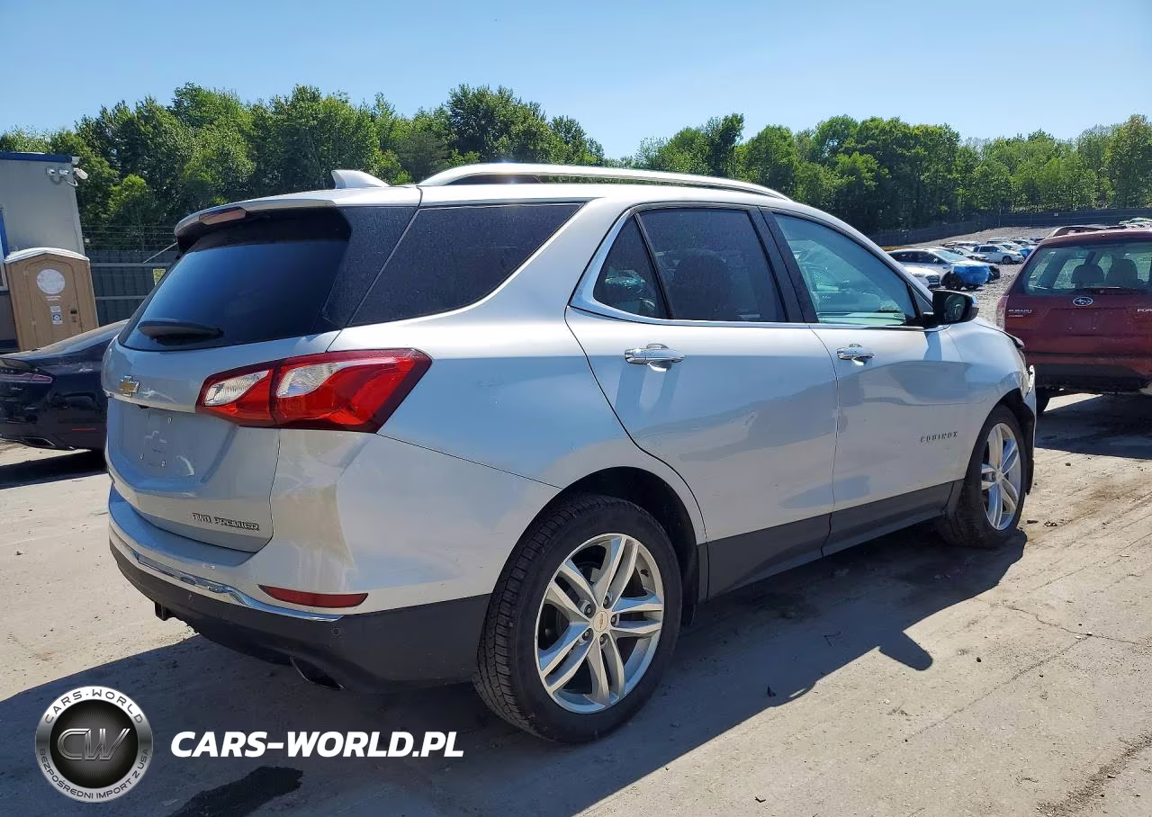 2019 Chevrolet Equinox Premier VIN:2GNAXYEX5K6261744 - 3