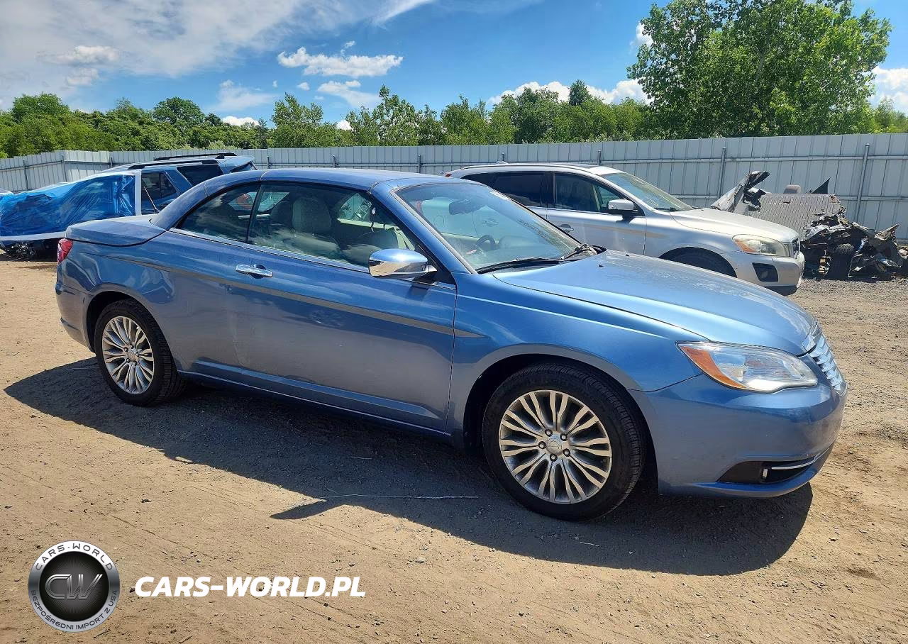 2011 Chrysler 200 Limited VIN:1C3BC7EG2BN614315 - 4