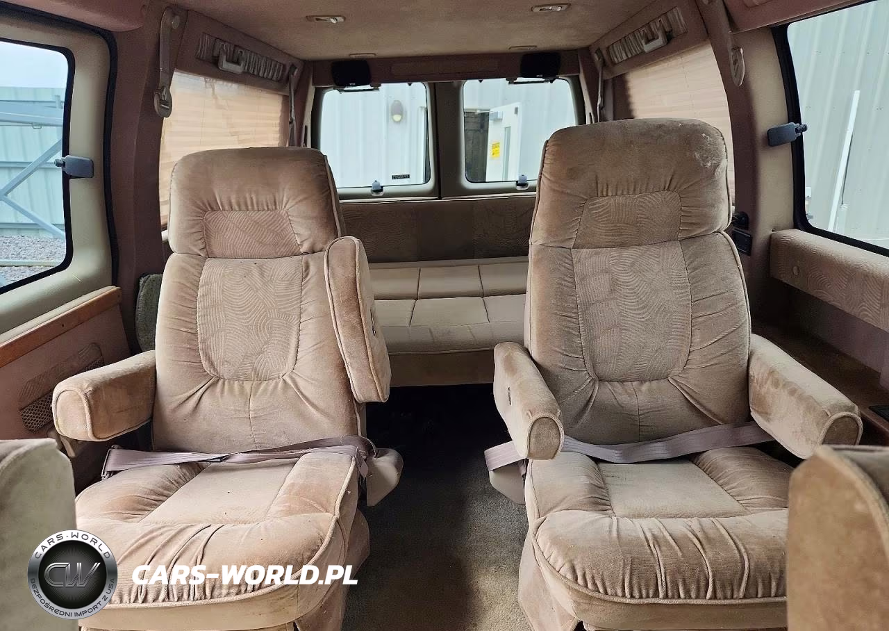 1999 Chevrolet Express G1500 VIN:1GBFG15R8X1080269 - 10